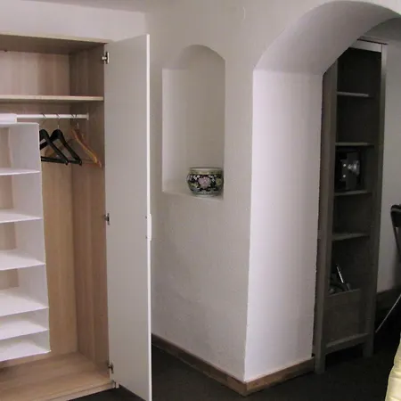 Apartment Hugo37 Am Bergpark